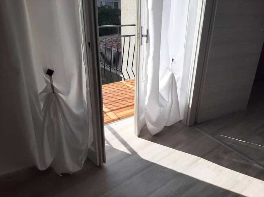 Appartamento Como- Grandate Exterior photo
